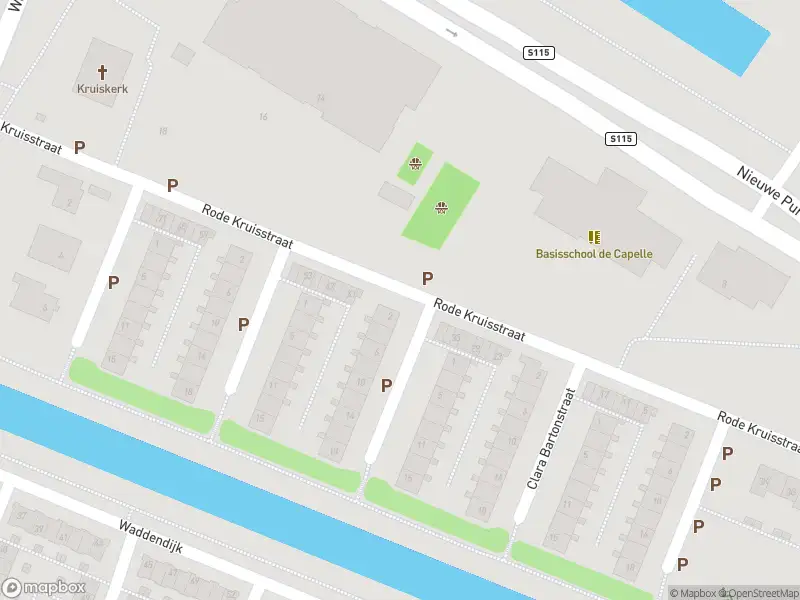 Ambulance met gepaste spoed naar de Rode Kruisstraat in Amsterdam