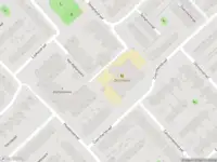Ambulance met grote spoed naar de Langendijkdreef in Leiderdorp