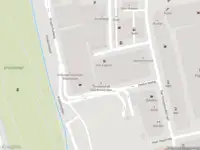 Ambulance met grote spoed naar de Van Slingelandtstraat in Amsterdam