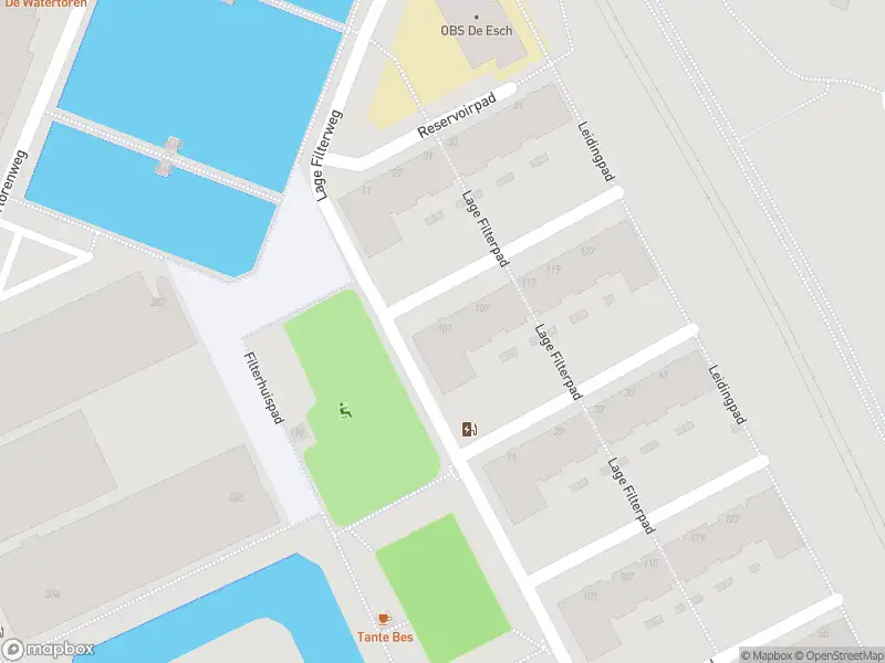 Ambulance met gepaste spoed naar de Overstortpad in Rotterdam