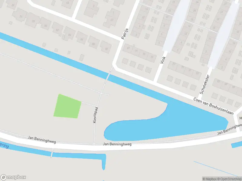 Ambulance met grote spoed naar de Swanevelt in Ouderkerk aan de Amstel