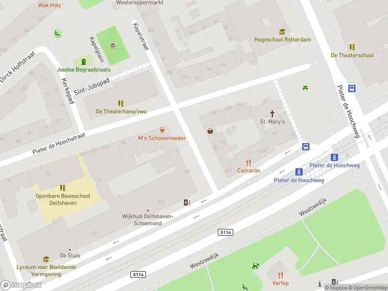 Ambulance met grote spoed naar de Kapelstraat in Rotterdam