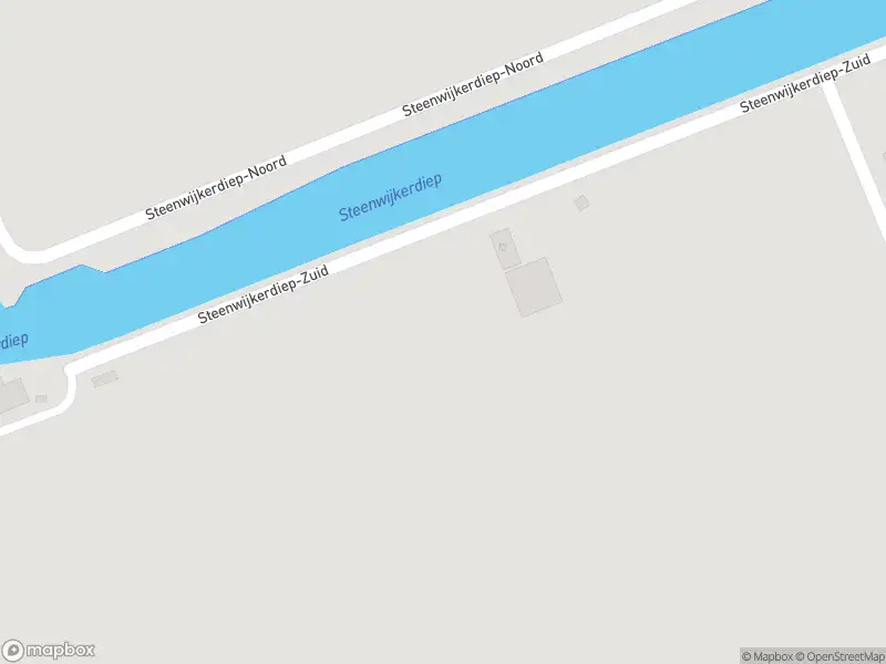 Brandweer met gepaste spoed naar de Beulakerweg in Giethoorn vanwege stormschade