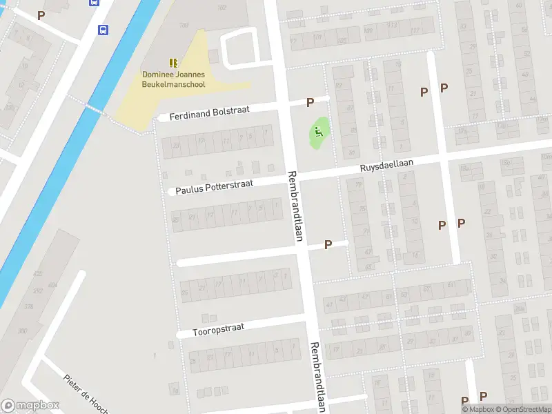 Politie naar de Paulus Potterstraat in Alblasserdam vanwege stormschade