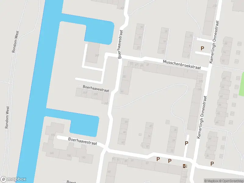 Ambulance met grote spoed naar de Boerhaavestraat in Vlaardingen