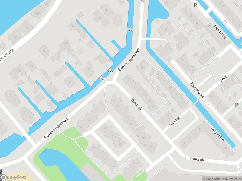 Ambulance met grote spoed naar de Zandrak in Krimpen aan den IJssel