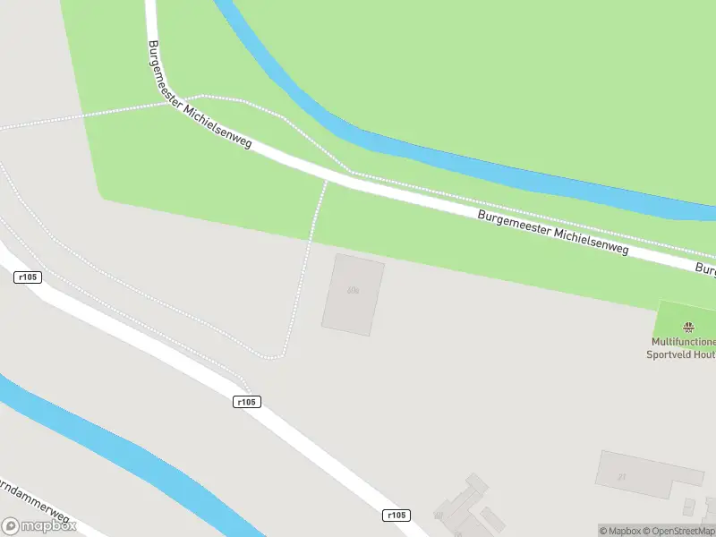 Ambulance en brandweer met gepaste spoed naar de Burgemeester Michielsenweg in Halfweg vanwege stormschade