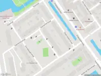 Brandweer met gepaste spoed naar de Schrobbelaarstraat in Delft vanwege stormschade