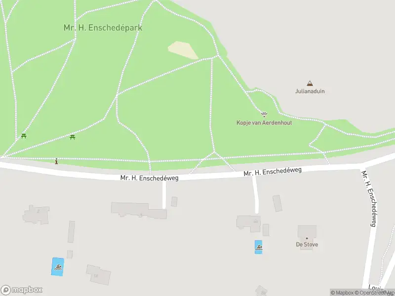 Ambulance met gepaste spoed naar de Bloemendaalseweg in Bloemendaal