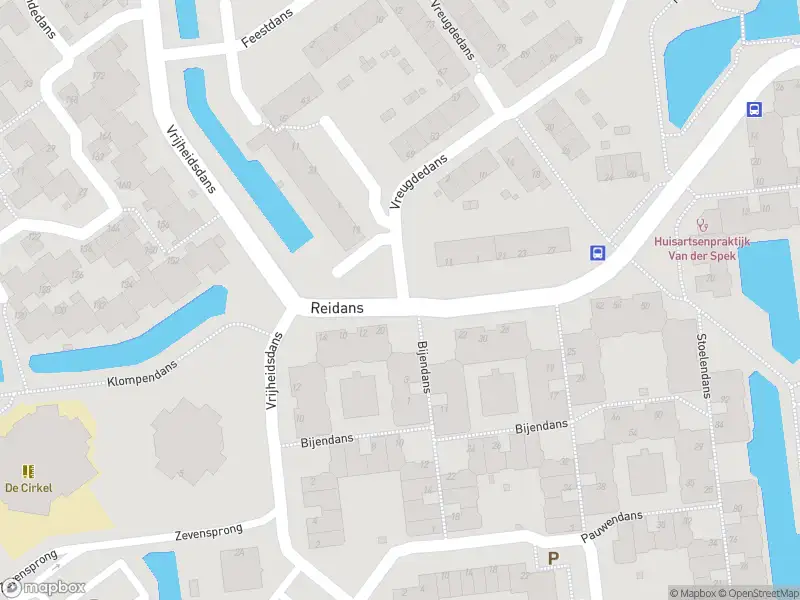 Ambulance met grote spoed naar de Reidans in Capelle aan den IJssel