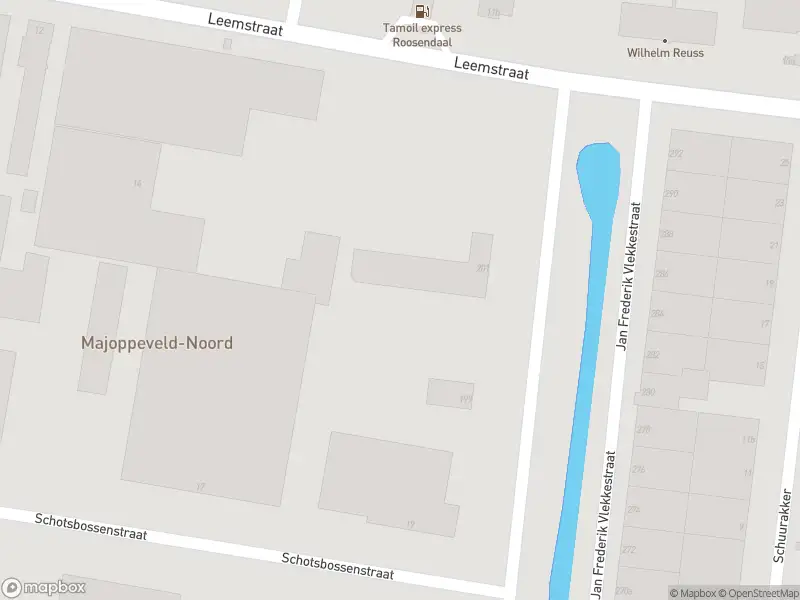 Politie naar de Leemstraat in Roosendaal
