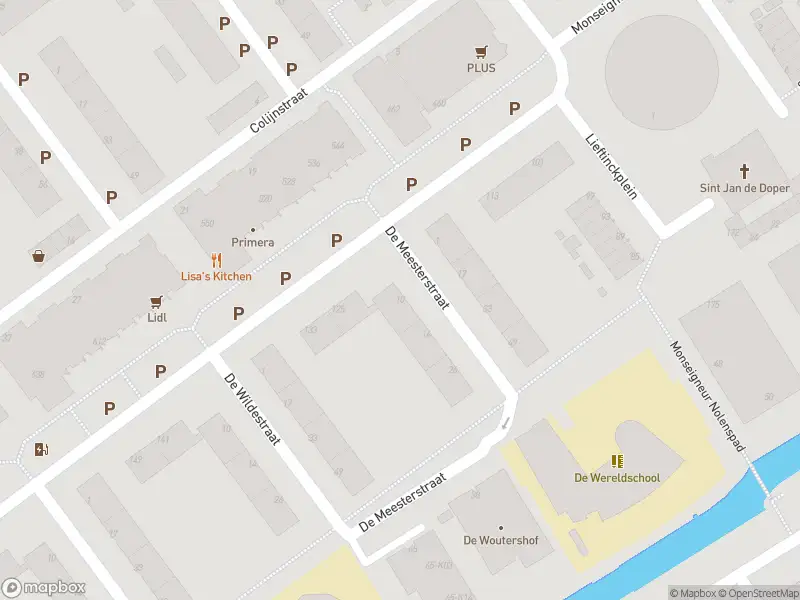 Ambulance met gepaste spoed naar de De Meesterstraat in Schiedam