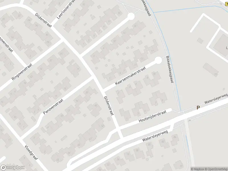 Brandweer en politie met grote spoed naar de Kaarsenmakerstraat in Munstergeleen vanwege stankoverlast