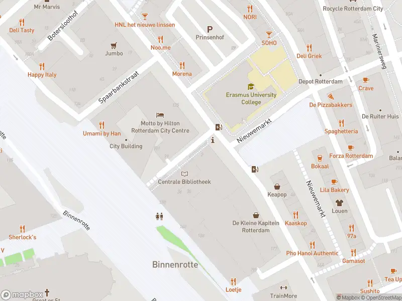 Ambulance met grote spoed naar de Botersloot in Rotterdam