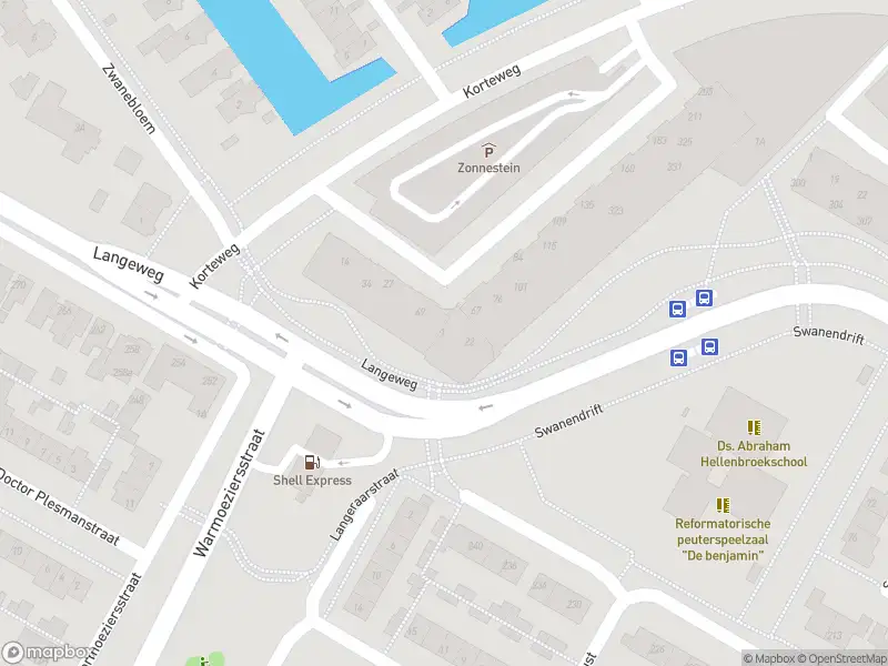 Ambulance met gepaste spoed naar de Zonnesteintoren in Zwijndrecht