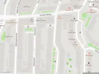 Ambulance met grote spoed naar de Schinkelstraat in Rotterdam