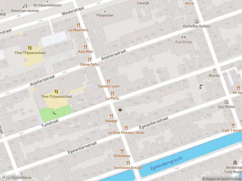 Ambulance met gepaste spoed naar de Egelantiersstraat in Amsterdam