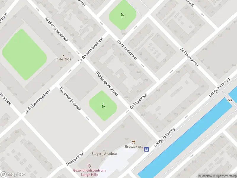 Ambulance met gepaste spoed naar de Ridderspoorstraat in Rotterdam