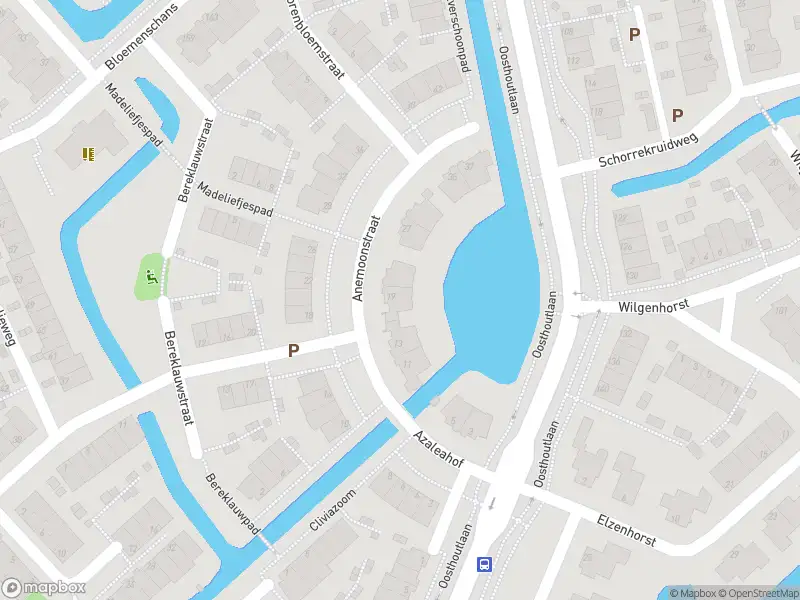 Ambulance met gepaste spoed naar de Anemoonstraat in Voorhout