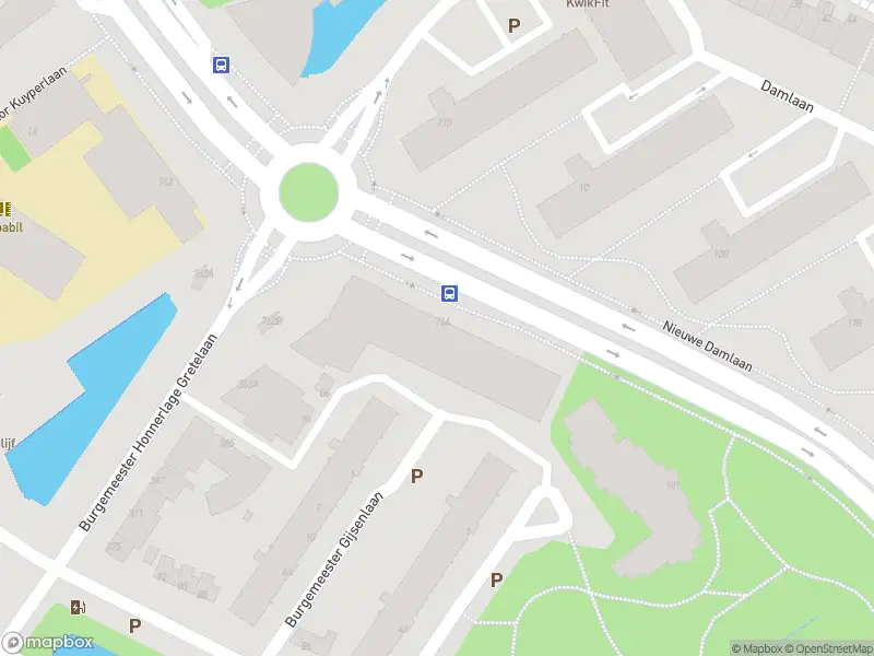 Ambulance met grote spoed naar de Nieuwe Damlaan in Schiedam