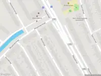 Ambulance met gepaste spoed naar de Straat Davis in Zaandam
