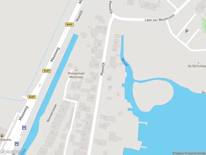 Ambulance met gepaste spoed naar de Maasdijk in Mijnsheerenland