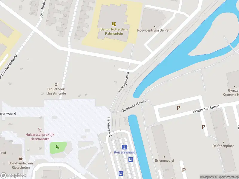 Ambulance met gepaste spoed naar de Koningswaard in Rotterdam
