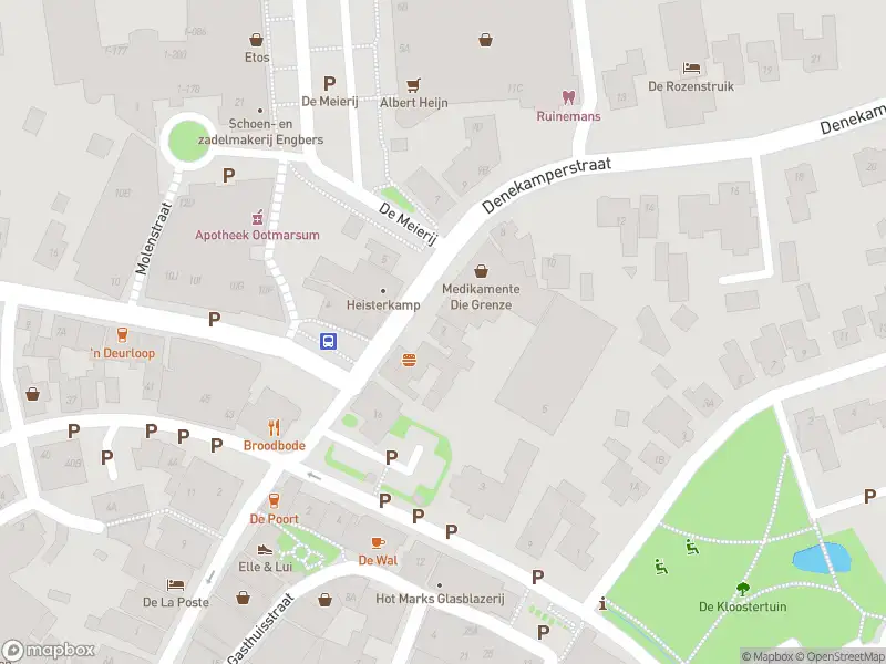 Politie naar de Denekamperstraat in Ootmarsum vanwege aanrijding met letsel