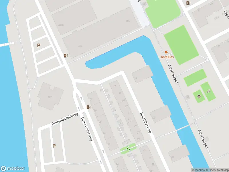 Ambulance met gepaste spoed naar de Snelfilterweg in Rotterdam