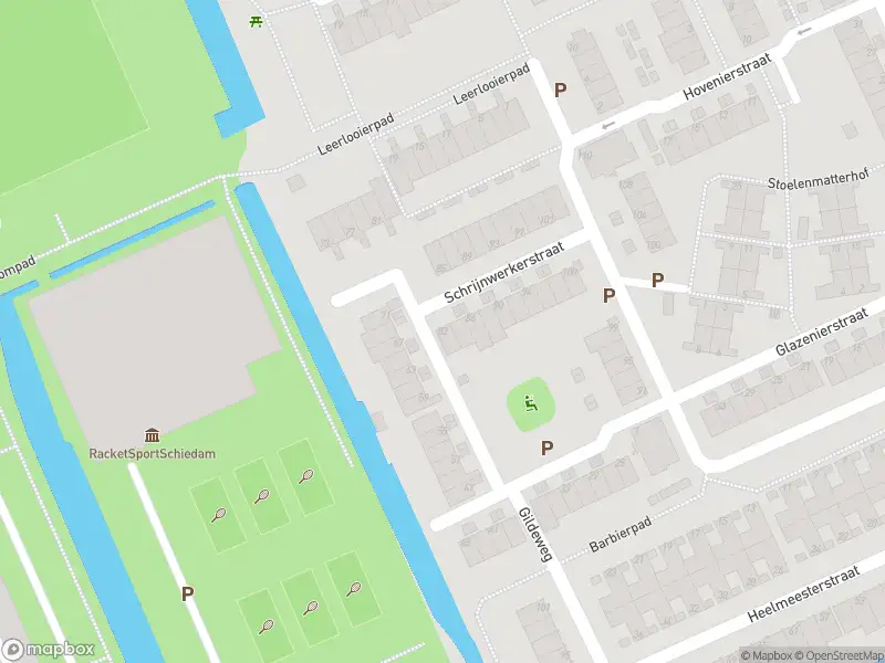 Ambulance met gepaste spoed naar de Schrijnwerkerstraat in Schiedam