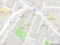 Ambulance met grote spoed naar de Adamshofstraat in Rotterdam