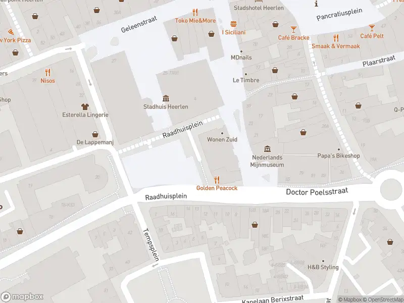 Brandweer en politie met grote spoed naar de Raadhuisplein in Heerlen vanwege stankoverlast