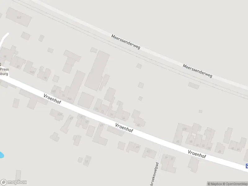 Brandweer en politie met grote spoed naar de Vroenhof in Valkenburg vanwege waarnemen gaslucht
