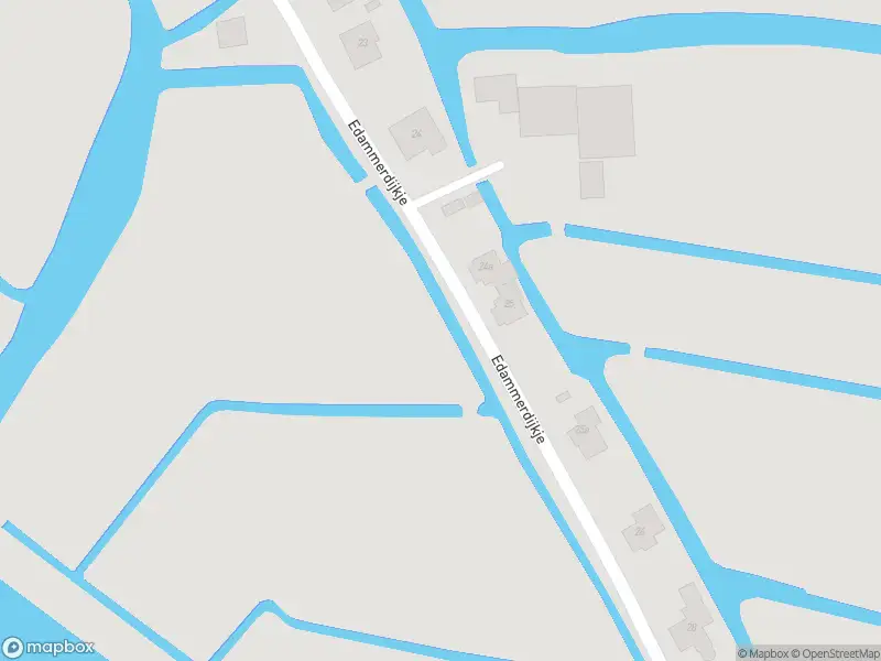 Ambulance met gepaste spoed naar de Buitengouwweg in Middelie