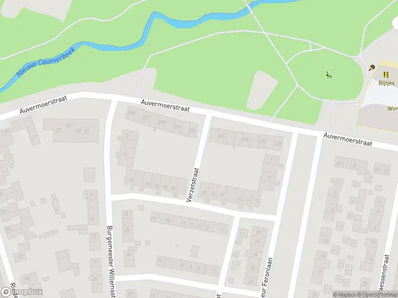Ambulance met grote spoed naar de Verzetstraat in Hoensbroek