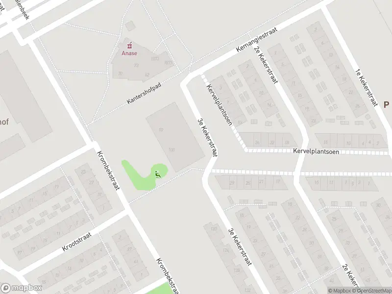 Ambulance met gepaste spoed naar de 3e Kekerstraat in Amsterdam