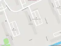 Ambulance met grote spoed naar de Luxemburgweg in Vlaardingen