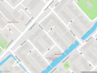 Ambulance met gepaste spoed naar de Ravellaan in Voorhout