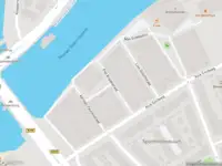 Ambulance met gepaste spoed naar de Piet Kraakstraat in Haarlem