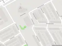 Ambulance met gepaste spoed naar de 3e Kekerstraat in Amsterdam