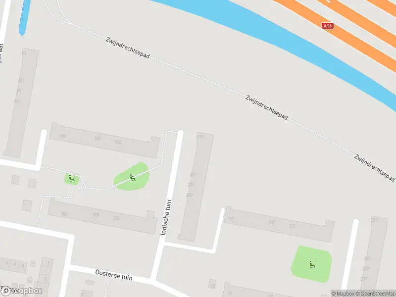 Ambulance met grote spoed naar de Indische tuin in Rotterdam