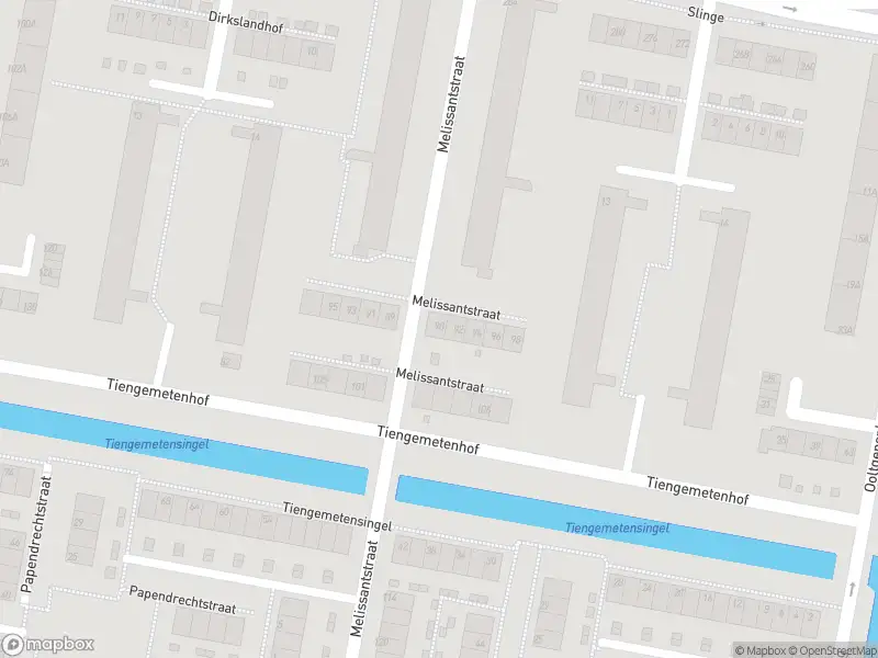 Ambulance met grote spoed naar de Melissantstraat in Rotterdam