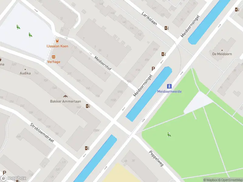 Ambulance met gepaste spoed naar de Meidoornsingel in Rotterdam