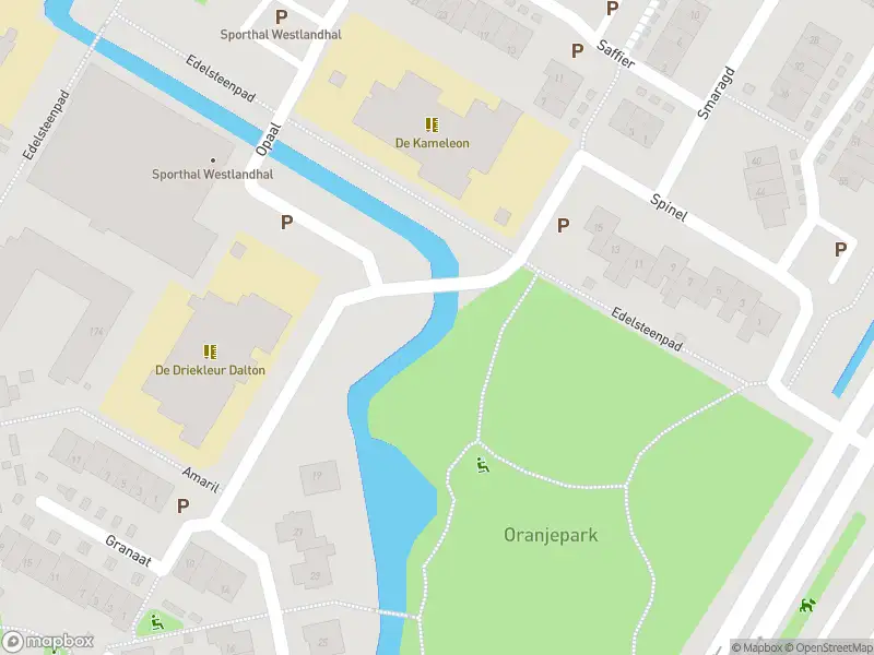 Brandweer met gepaste spoed naar de Spinel in 's-Gravenzande vanwege een buitenbrand