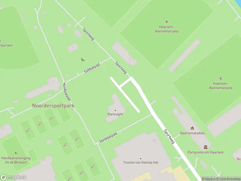 Ambulance met gepaste spoed naar de Sportweg in Haarlem