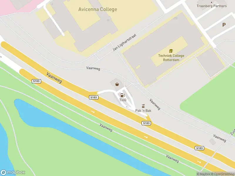 Ambulance met gepaste spoed naar de Vaanweg in Rotterdam