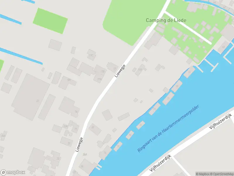 Ambulance met gepaste spoed naar de Liewegje in Haarlem