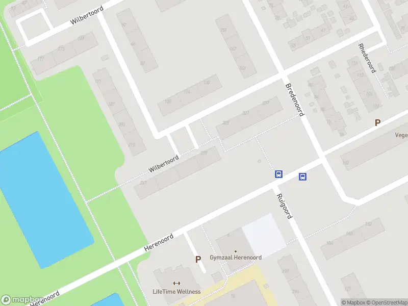 Ambulance met gepaste spoed naar de Wilbertoord in Rotterdam