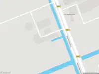 Ambulance met grote spoed naar de Nieuwveenseweg in Ter Aar