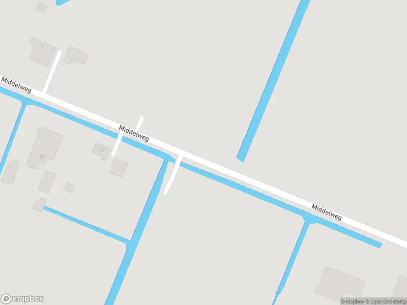 Ambulance met grote spoed naar de Starnmeerdijk in Starnmeer